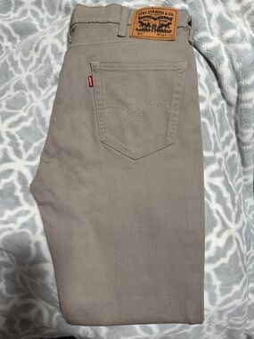 Levi's Slim Straight Jeans in Taupe/Gray
